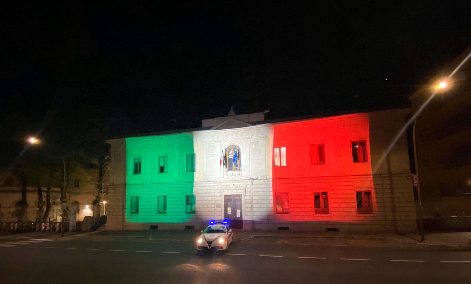 proiezione del tricolore Siena