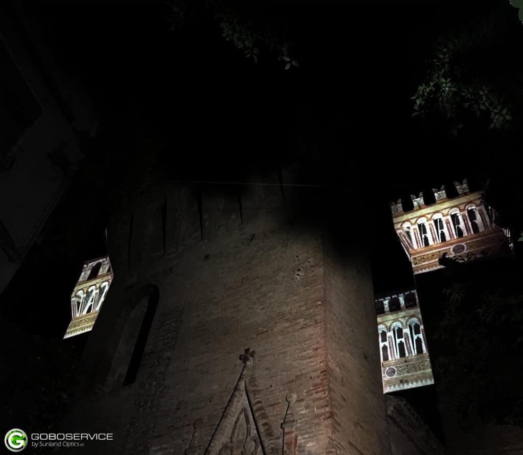 Goboprojection architectural mapping Vignola.jpg 2