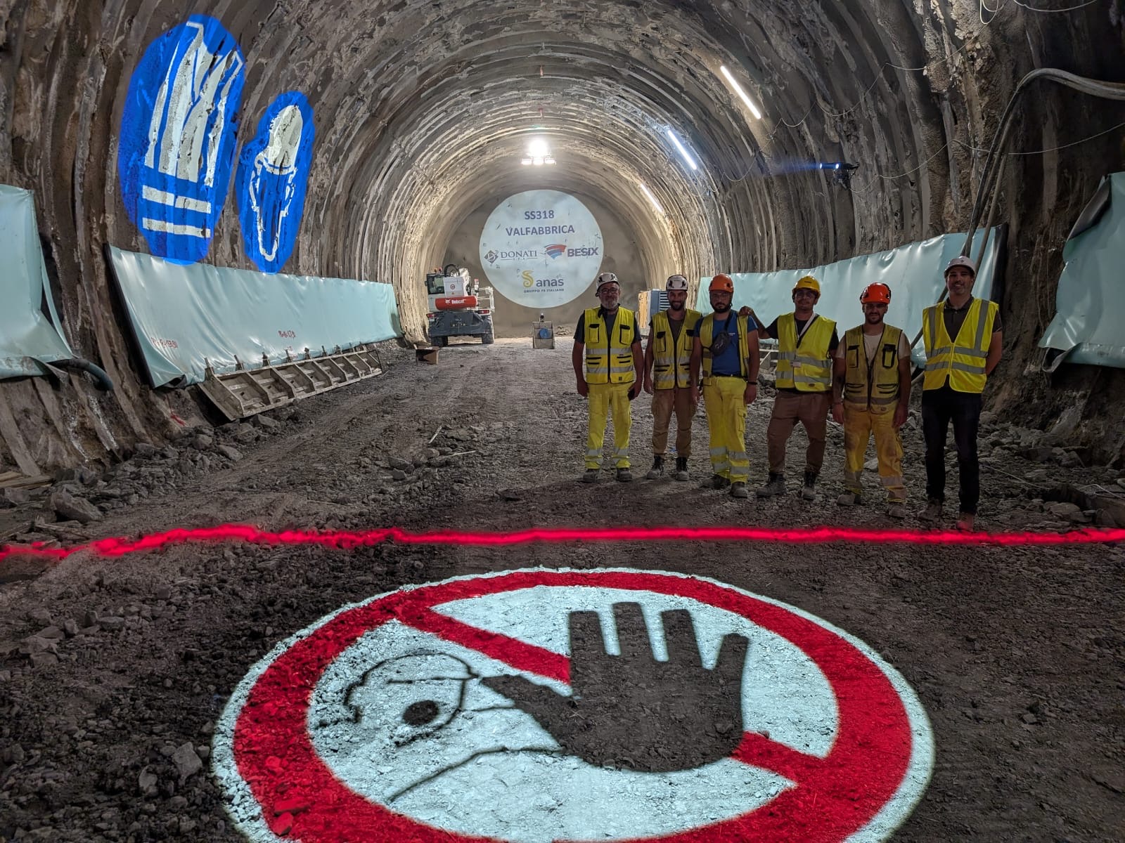 tunnel-safety-sign-projection-signum-goboservice