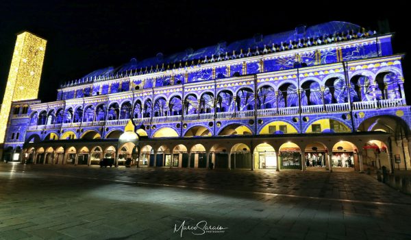 Proiezione_Mapping_Padova_Divum50K